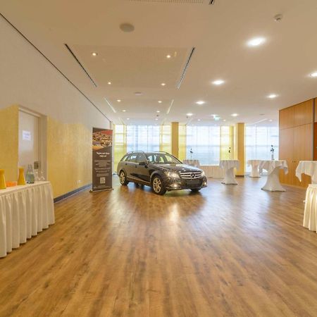 Best Western Plus Hotel Am Schlossberg Нюртінген Екстер'єр фото